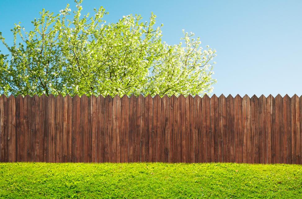 residential-wood-fence-lake-zurich