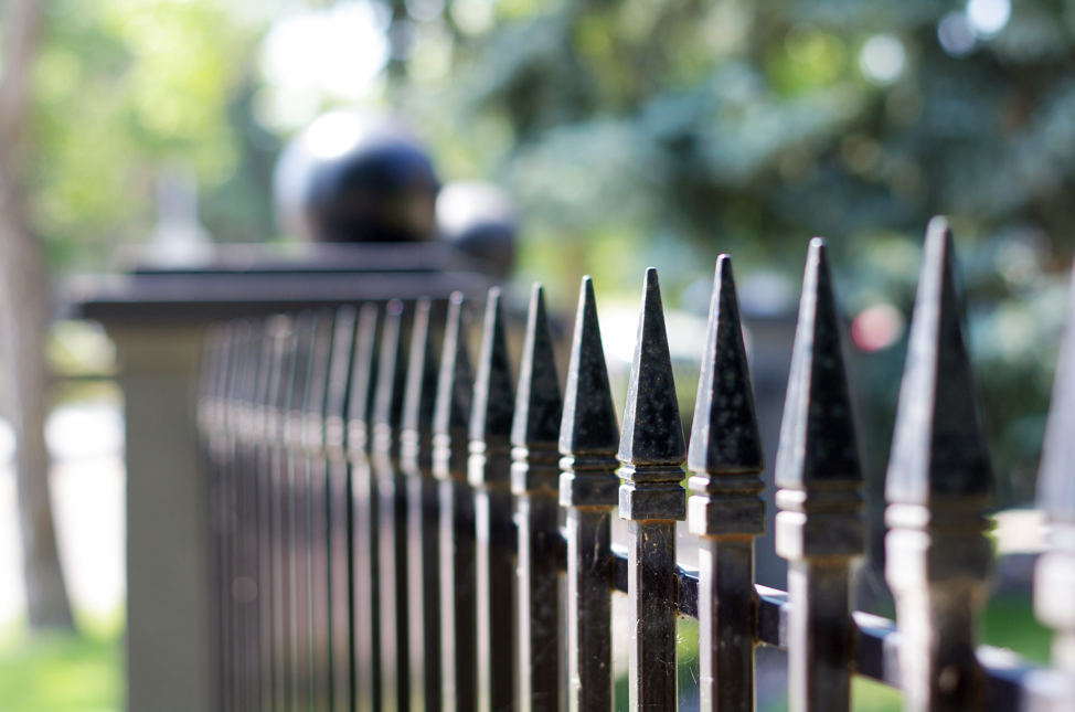 residential-fencing-company-buffalo-grove