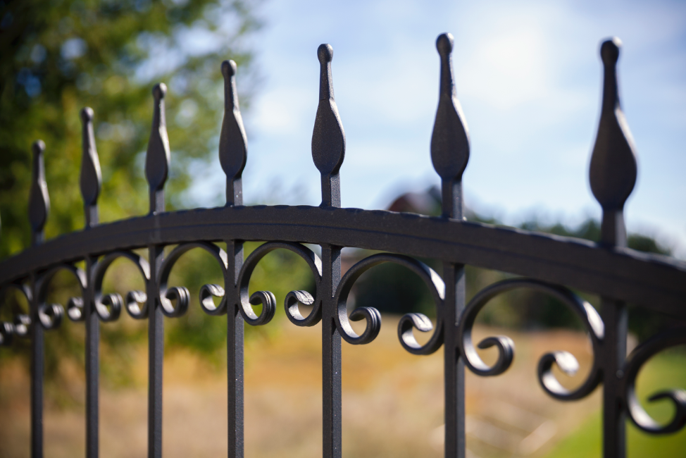 iron-fence-company-lake-zurich