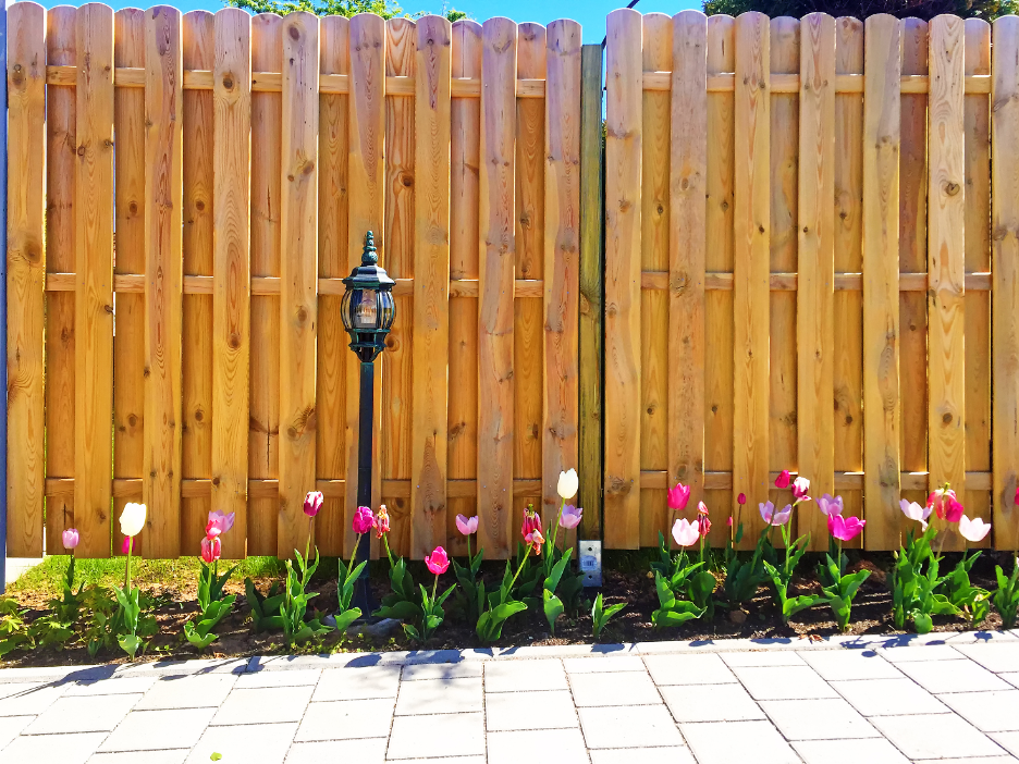 Residential fence company in Lake Zurich Illinois